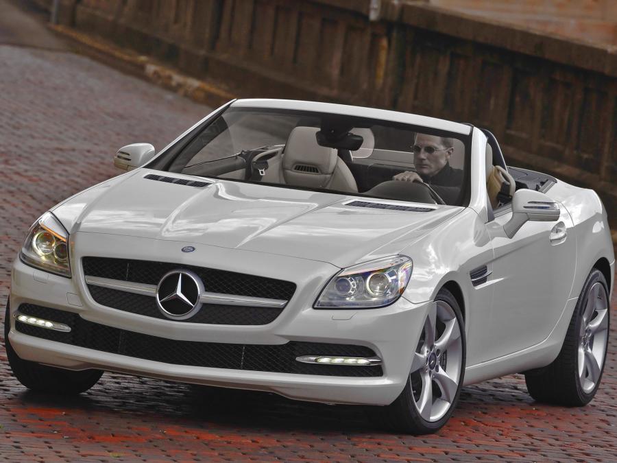  Mercedes-Benz SLK350 2011 года  (US) (фото 30 из 47)